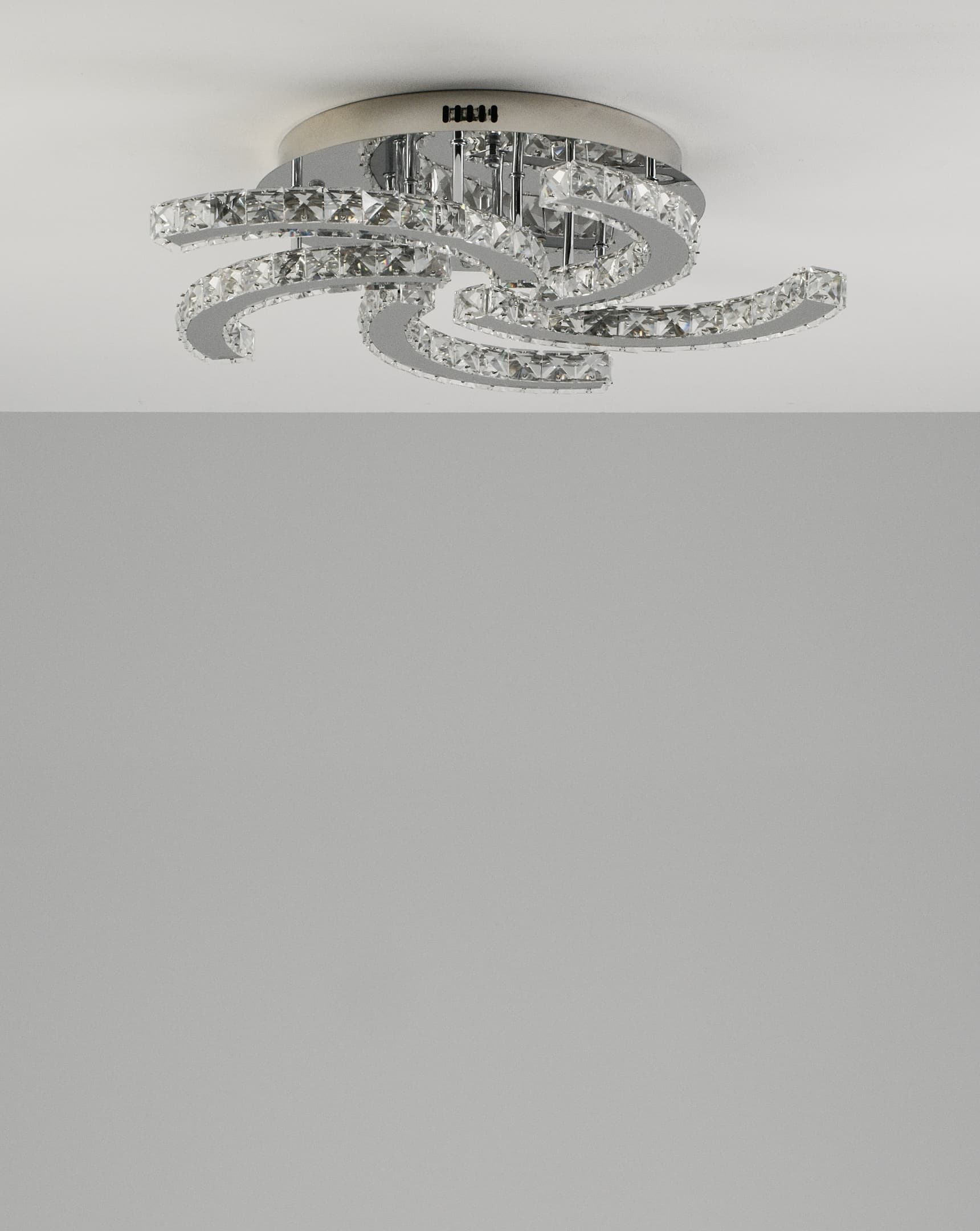 Потолочная светодиодная люстра Moderli Luna V1594-CL