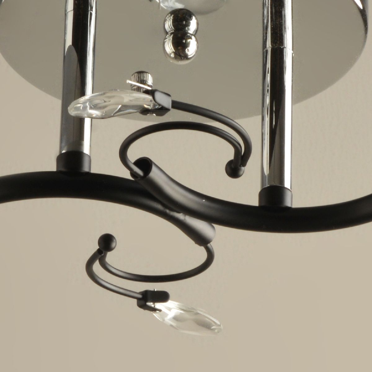 Потолочный светильник Reluce 04631-0.3-02 CR+BK