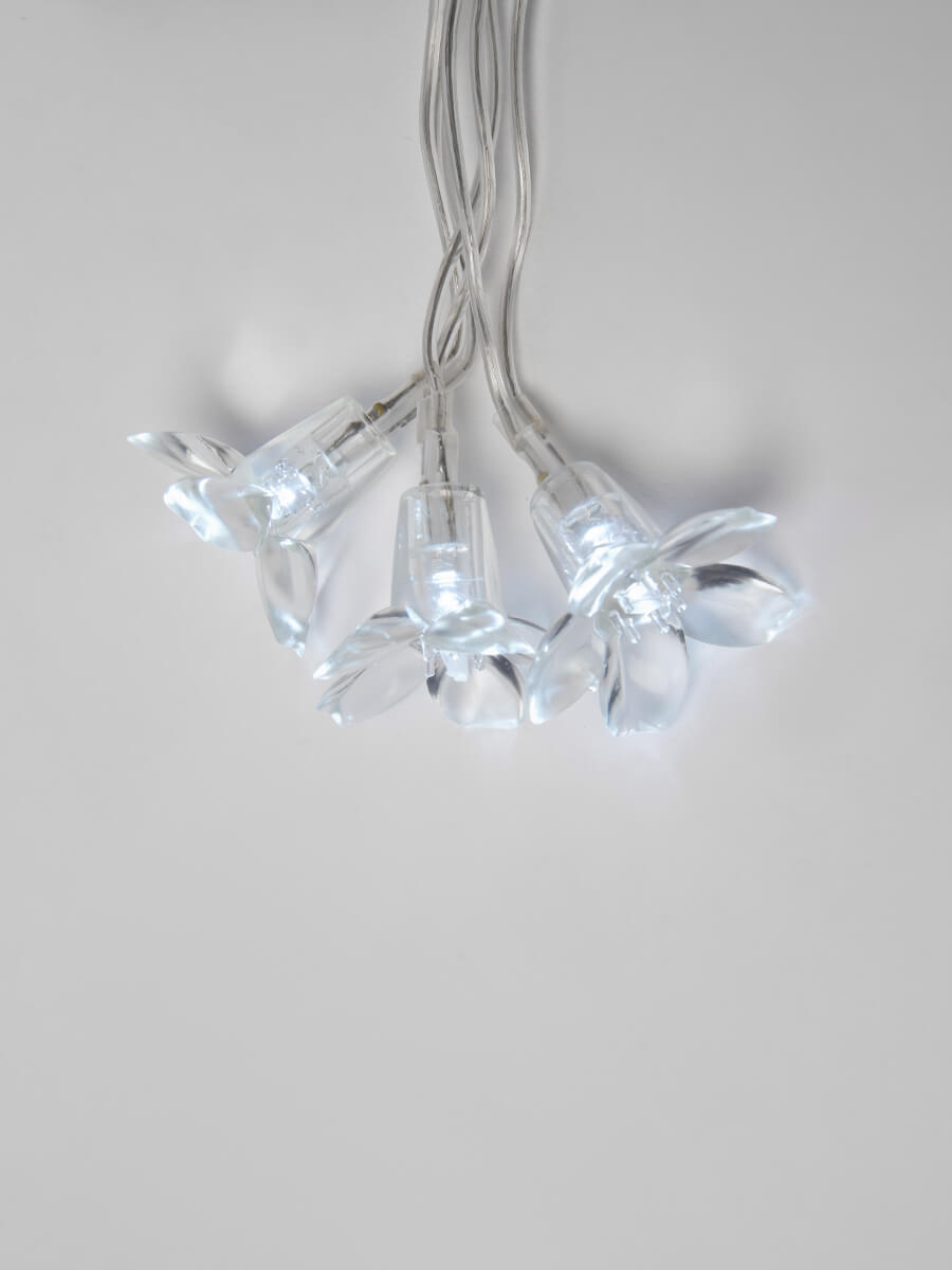 Светодиодная гирлянда (07934) Uniel сакура 220V белый ULD-S0700-050/DTA White IP20 WHITE SAKURA