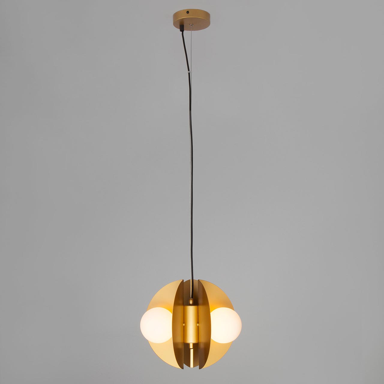 Подвесная люстра Eurosvet Triad 50144/3 золото