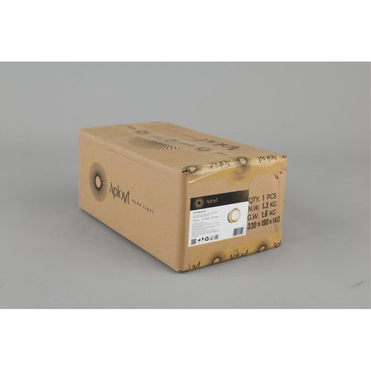 Настенный светильник Aployt Regina APL.091.01.05