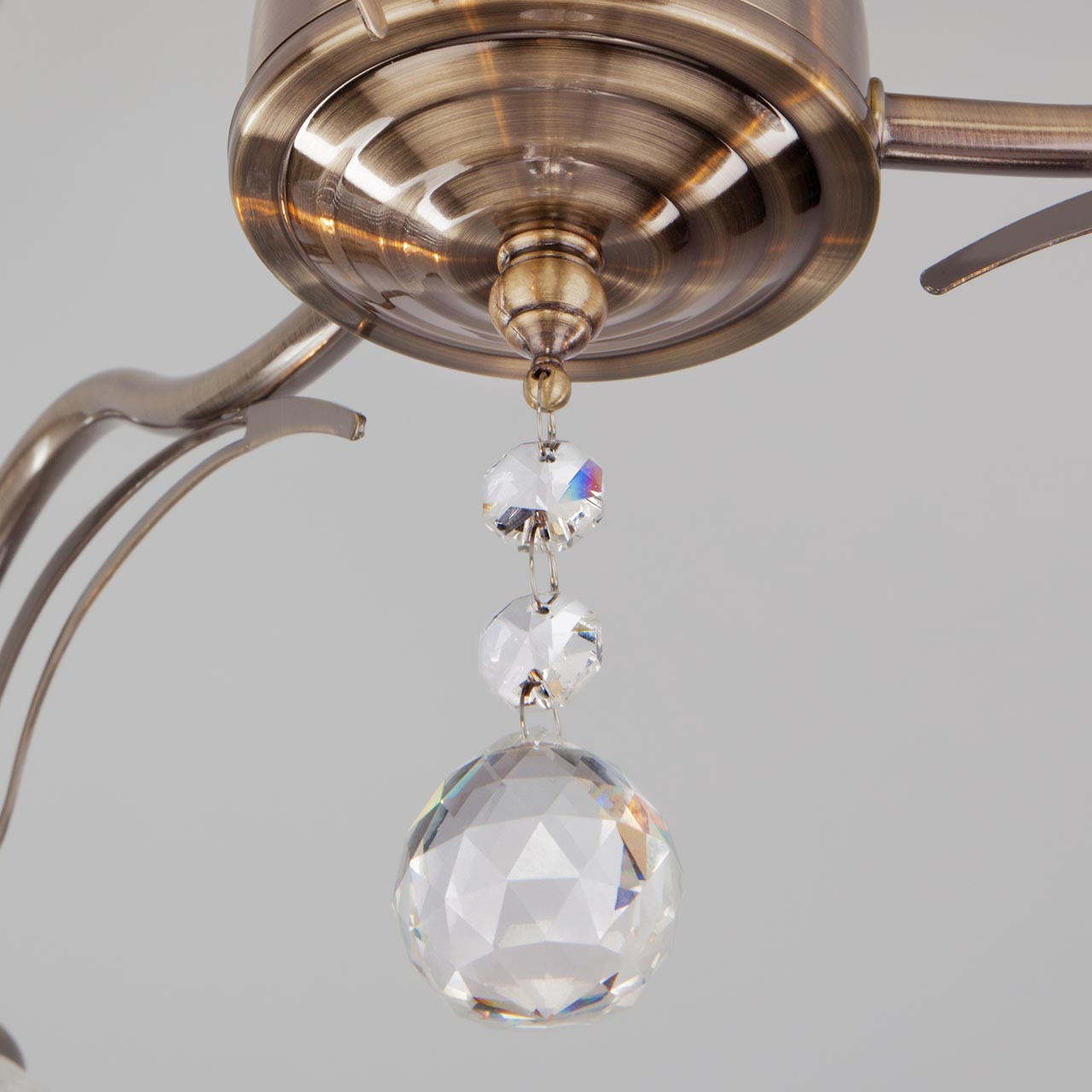 Потолочная люстра Eurosvet Kristin 30139/3 античная бронза