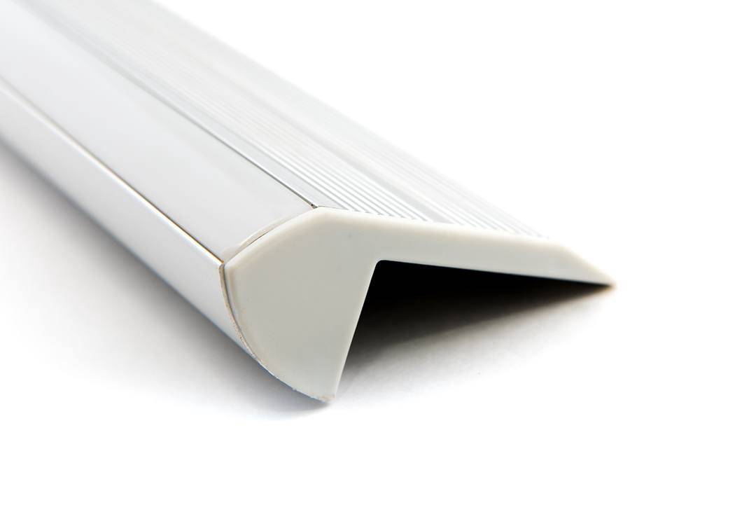 Профиль алюминиевый SWG ARC-2744STEP 900087