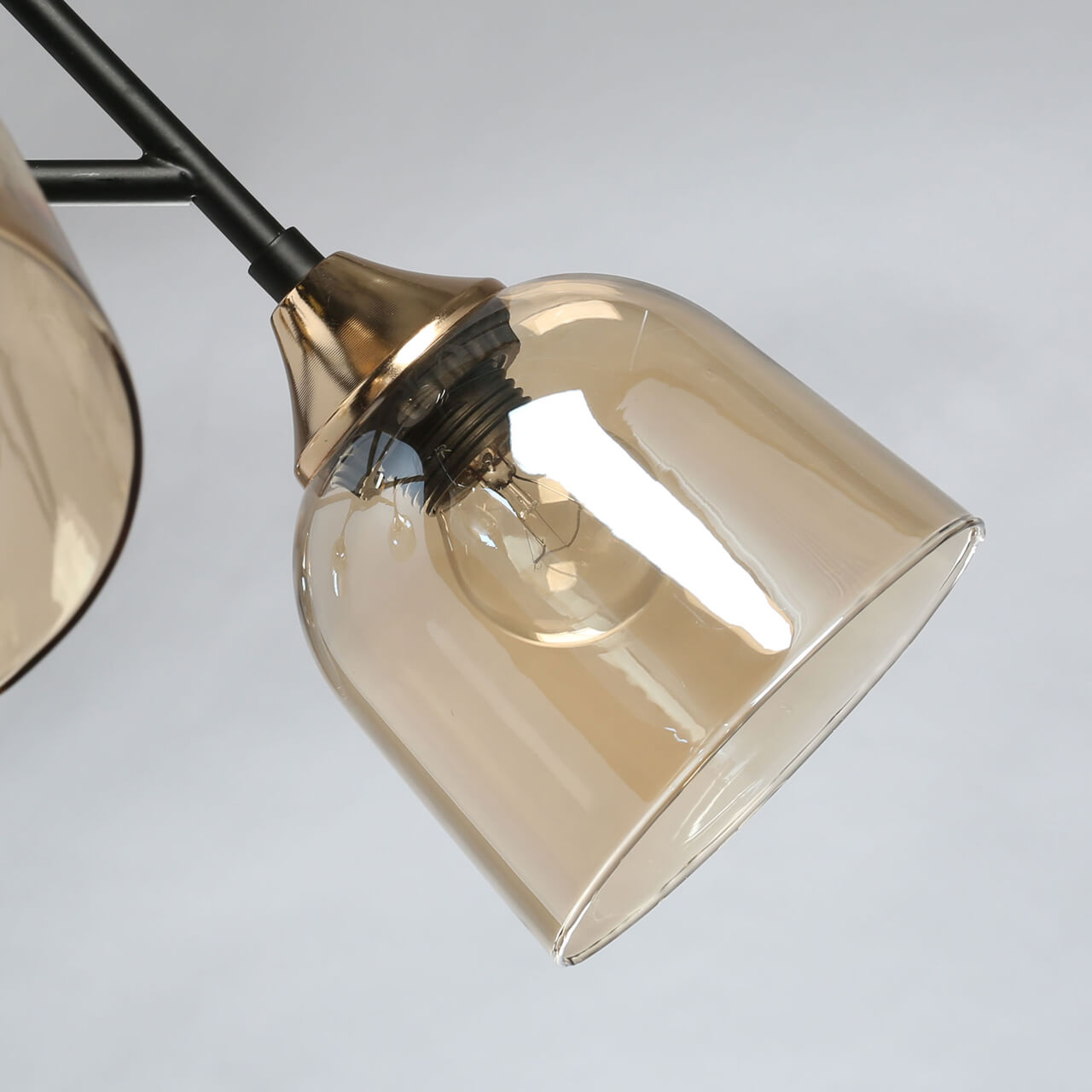 Люстра на штанге De Markt City Альфа 324017005 в Москве