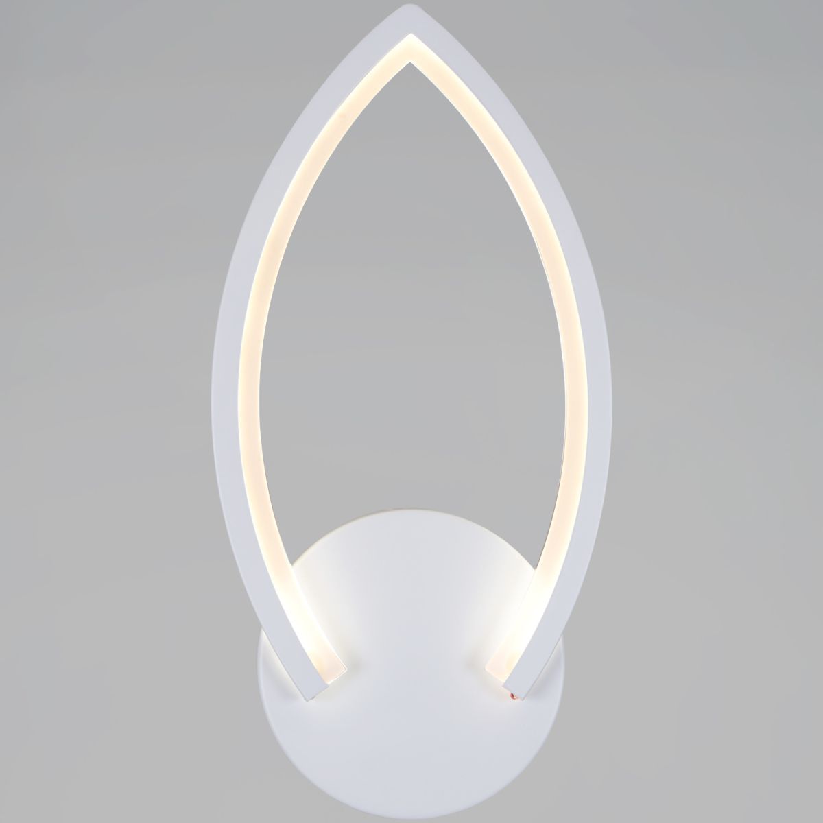 Настенный светильник Reluce 09877-0.2-01 WH