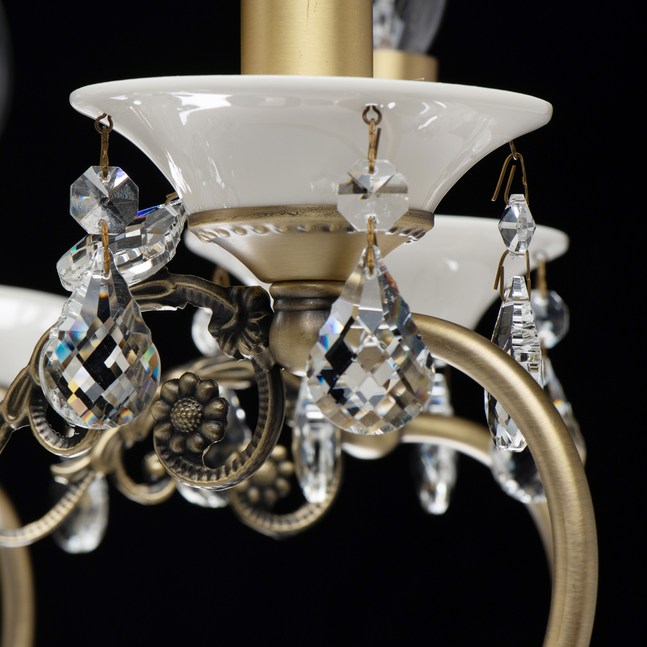 Подвесная люстра MW-Light Свеча 683012508