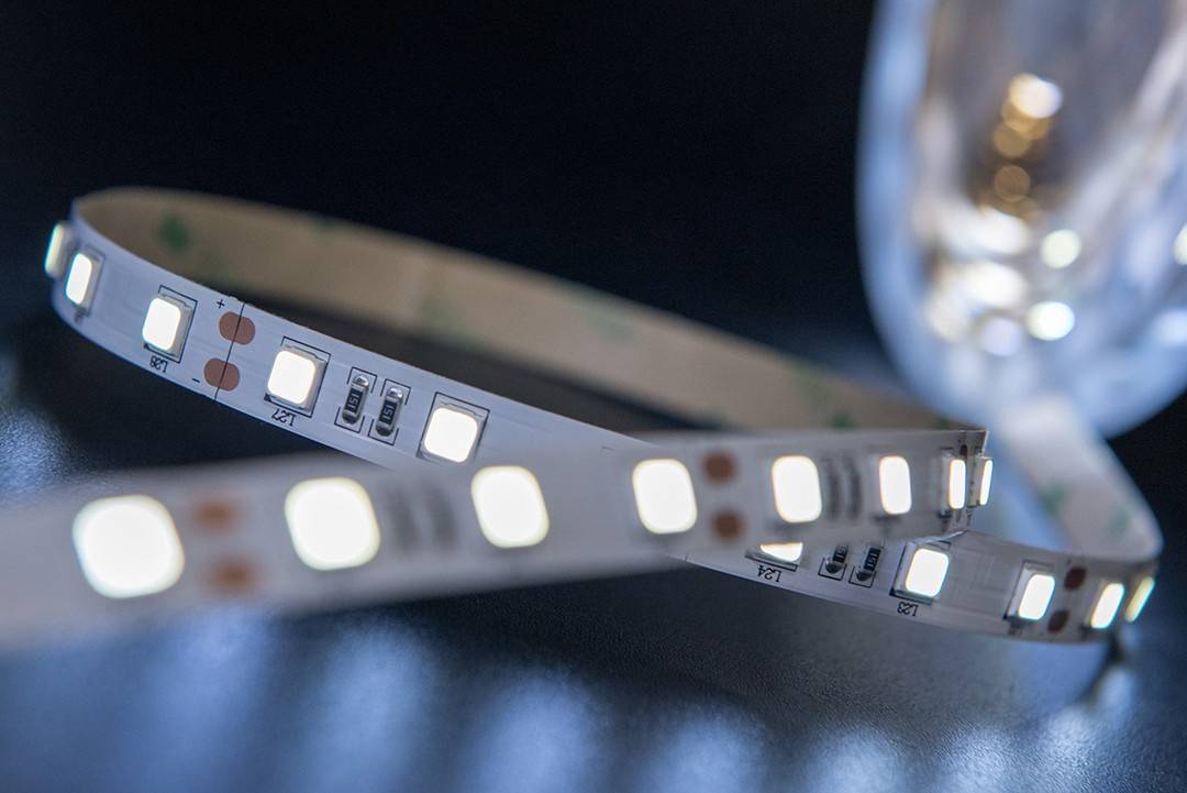 Светодиодная лента SWG SWG560-4.1-14.4-W 002443