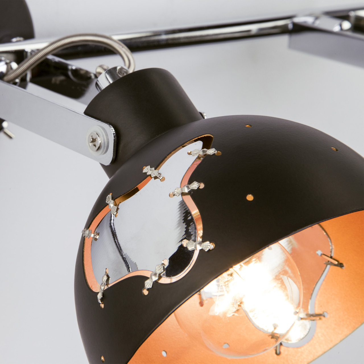 Спот Eurosvet Grunge 20069/3 черный