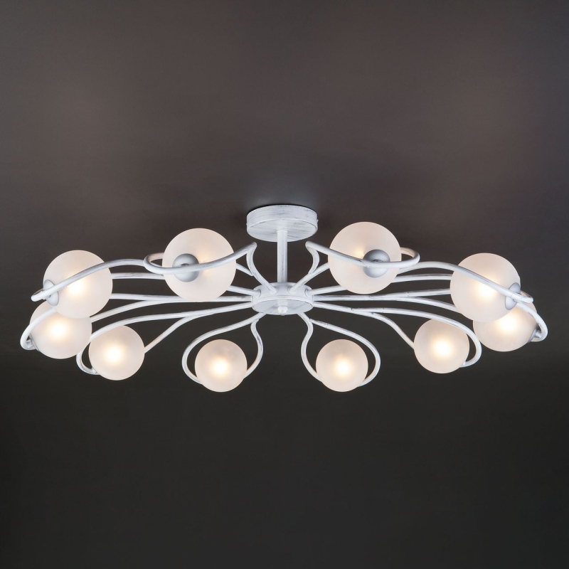 Потолочная люстра Eurosvet Camomile 70089/10 белый с серебром