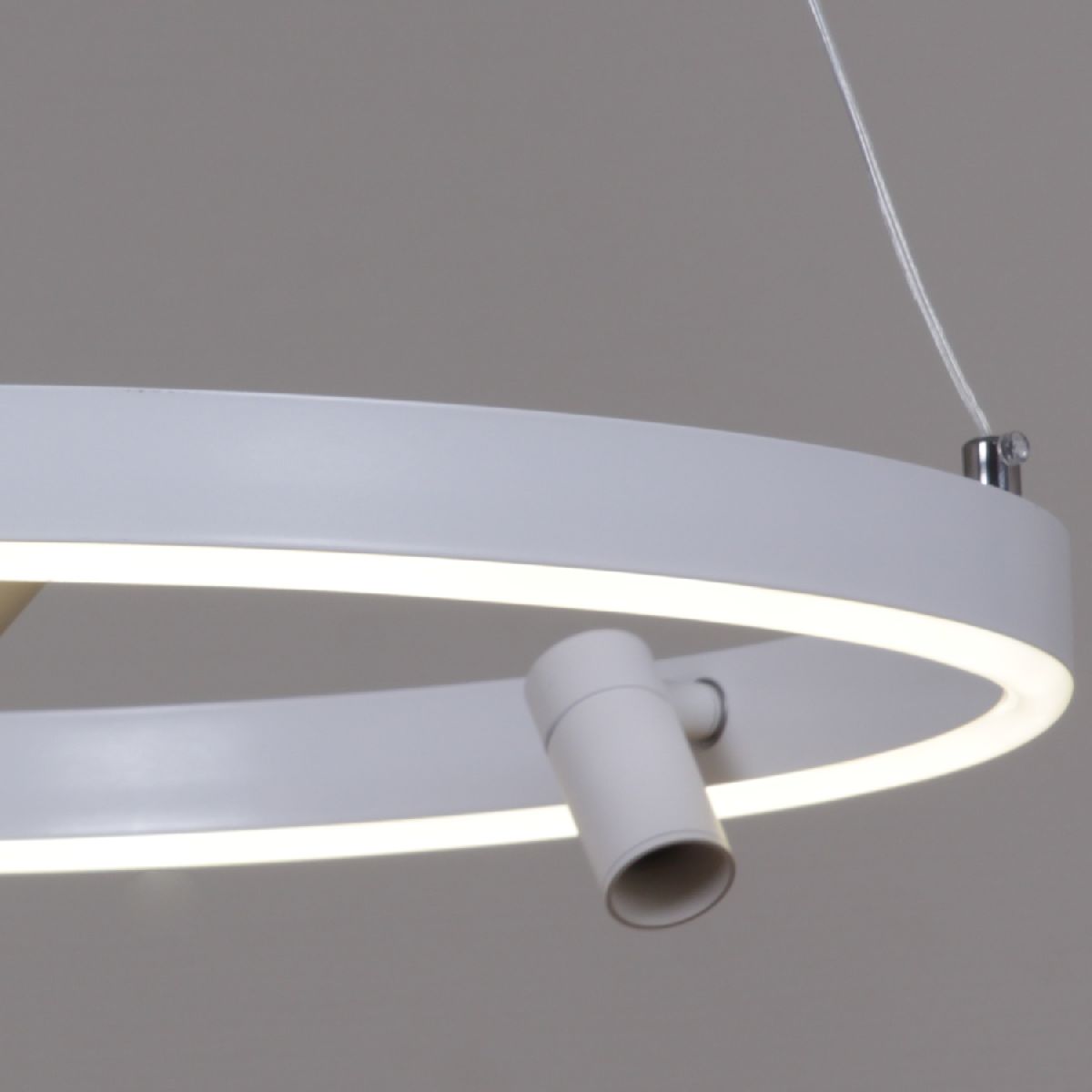 Подвесная люстра Reluce 02476-0.4-500