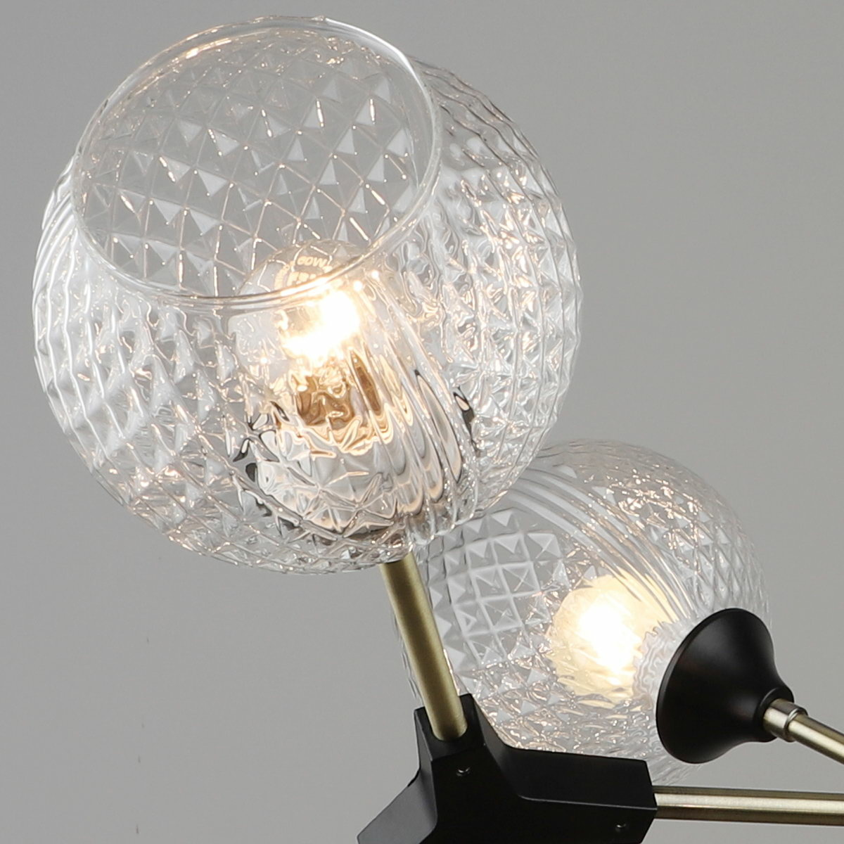 Люстра на штанге Reluce 04858-0.3-06