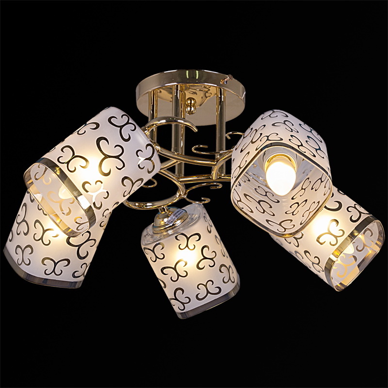 Люстра на штанге Reluce 05031-0.3-05B FGD