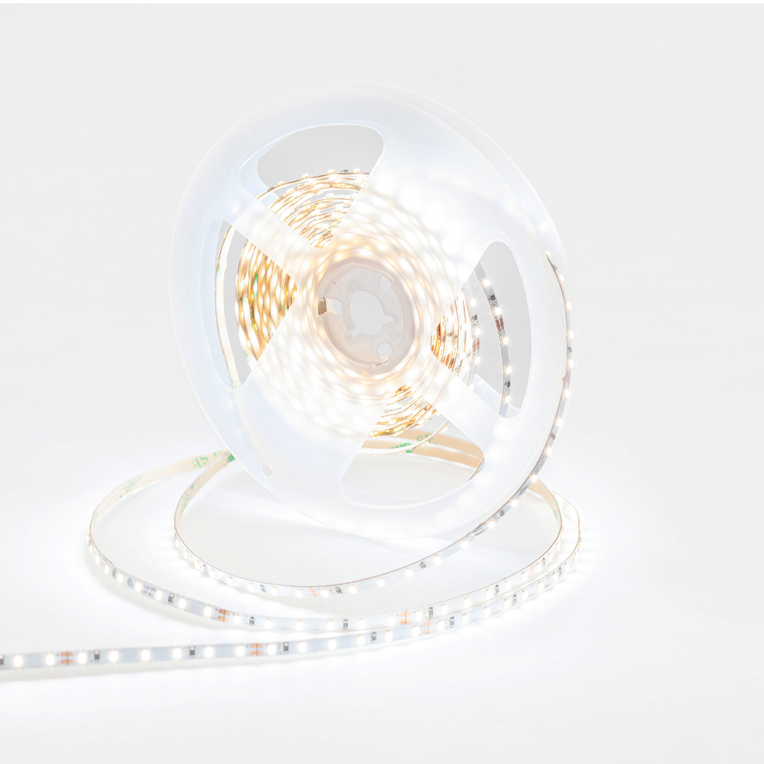 Светодиодная лента Apeyron 24В 5,4Вт/м smd2216, 120д/м IP20 480Лм/м 5м 4000К R00-379