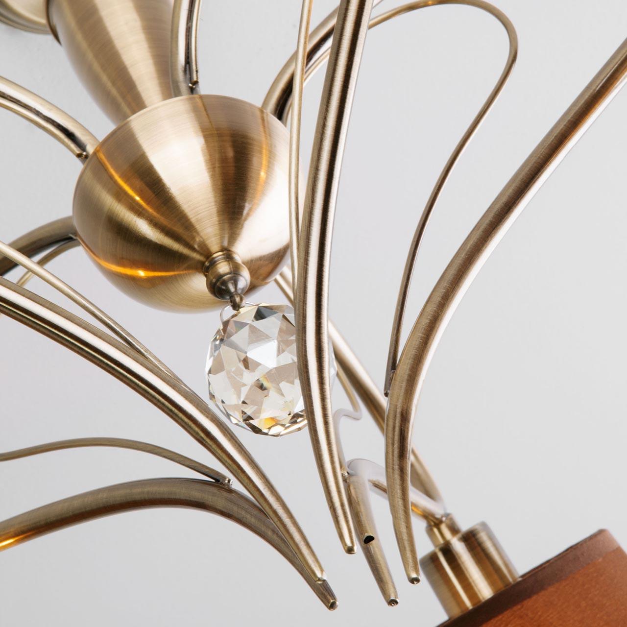 Потолочная люстра Eurosvet Lilly 60074/5 античная бронза