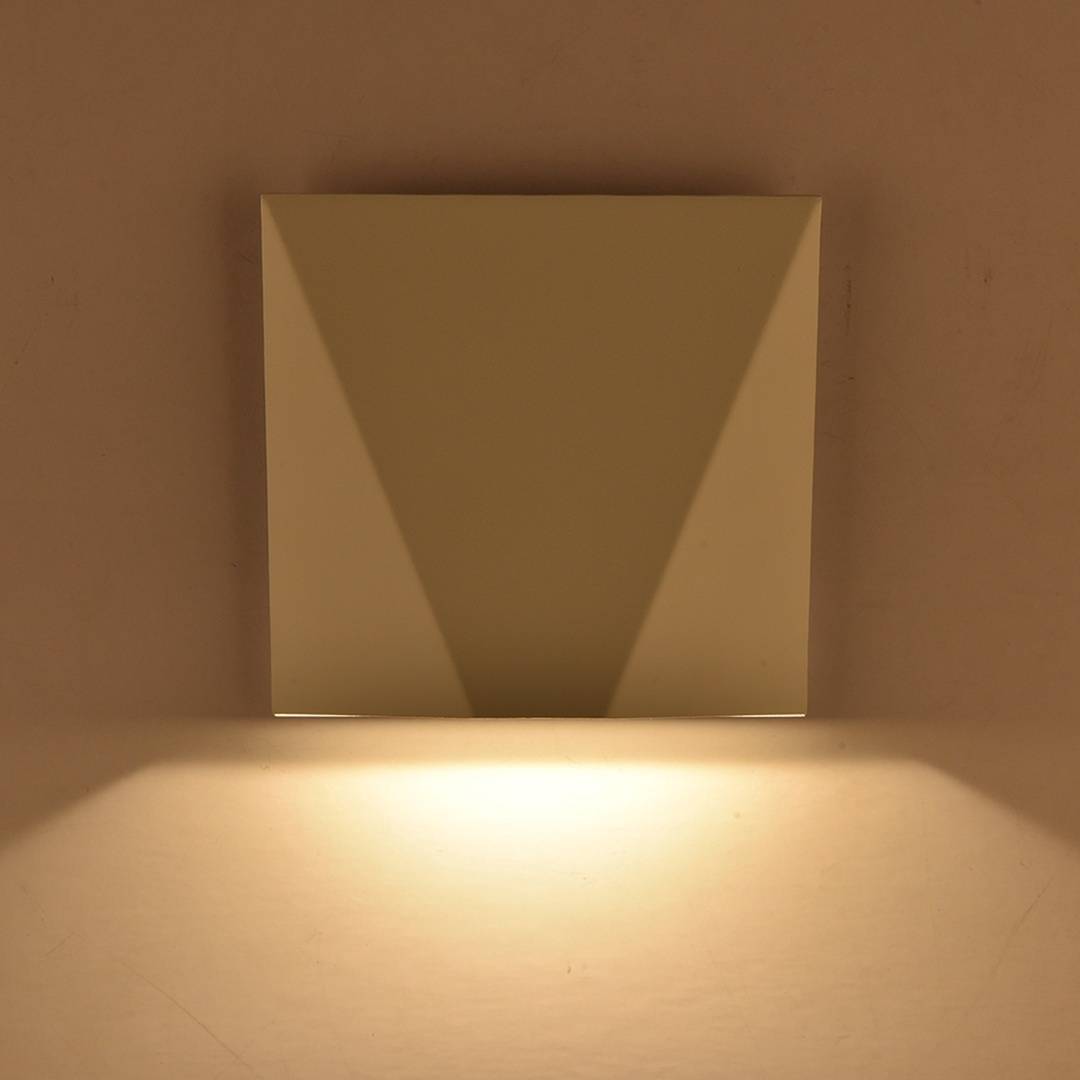 Настенный светильник DesignLed GW-6720-5-WH-NW 002390