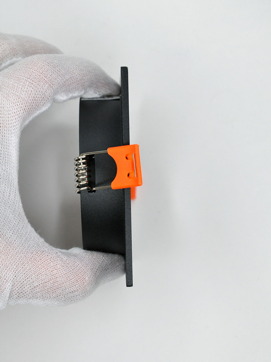 Встраиваемый светильник Elvan VLS-111S-BK