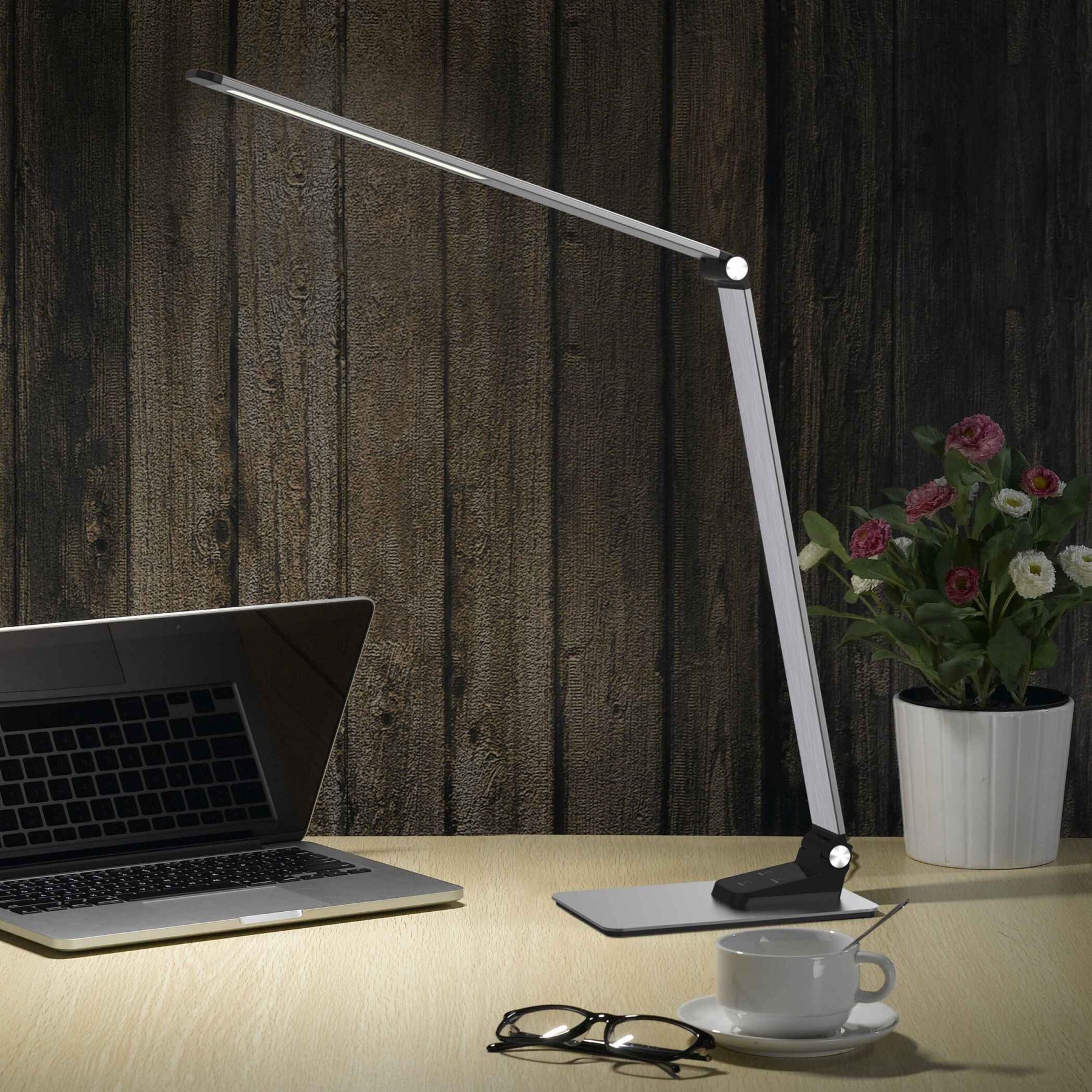 Настольная лампа Mantra High School 6237