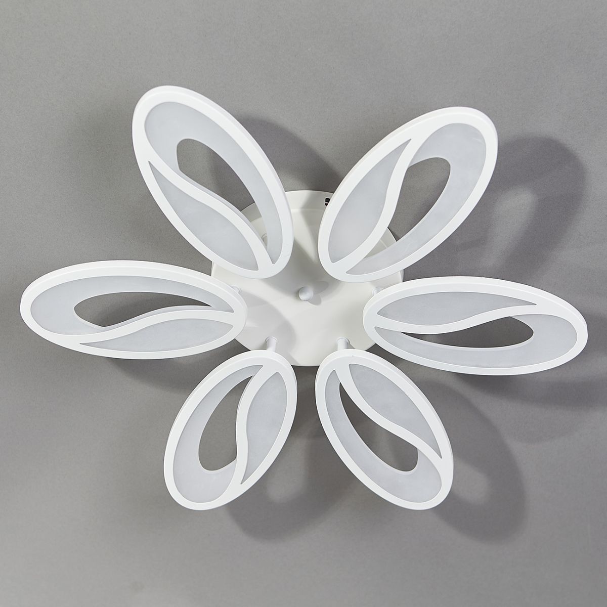 Потолочная люстра Escada Grain 10222/6LED 93W