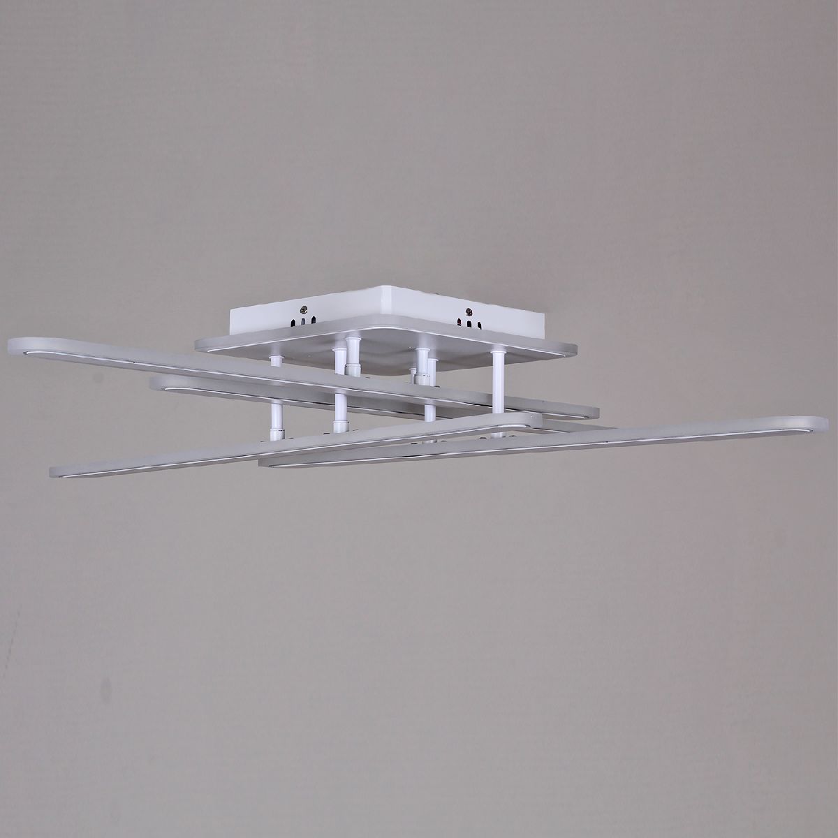 Потолочная люстра Reluce 73030-0.3-04