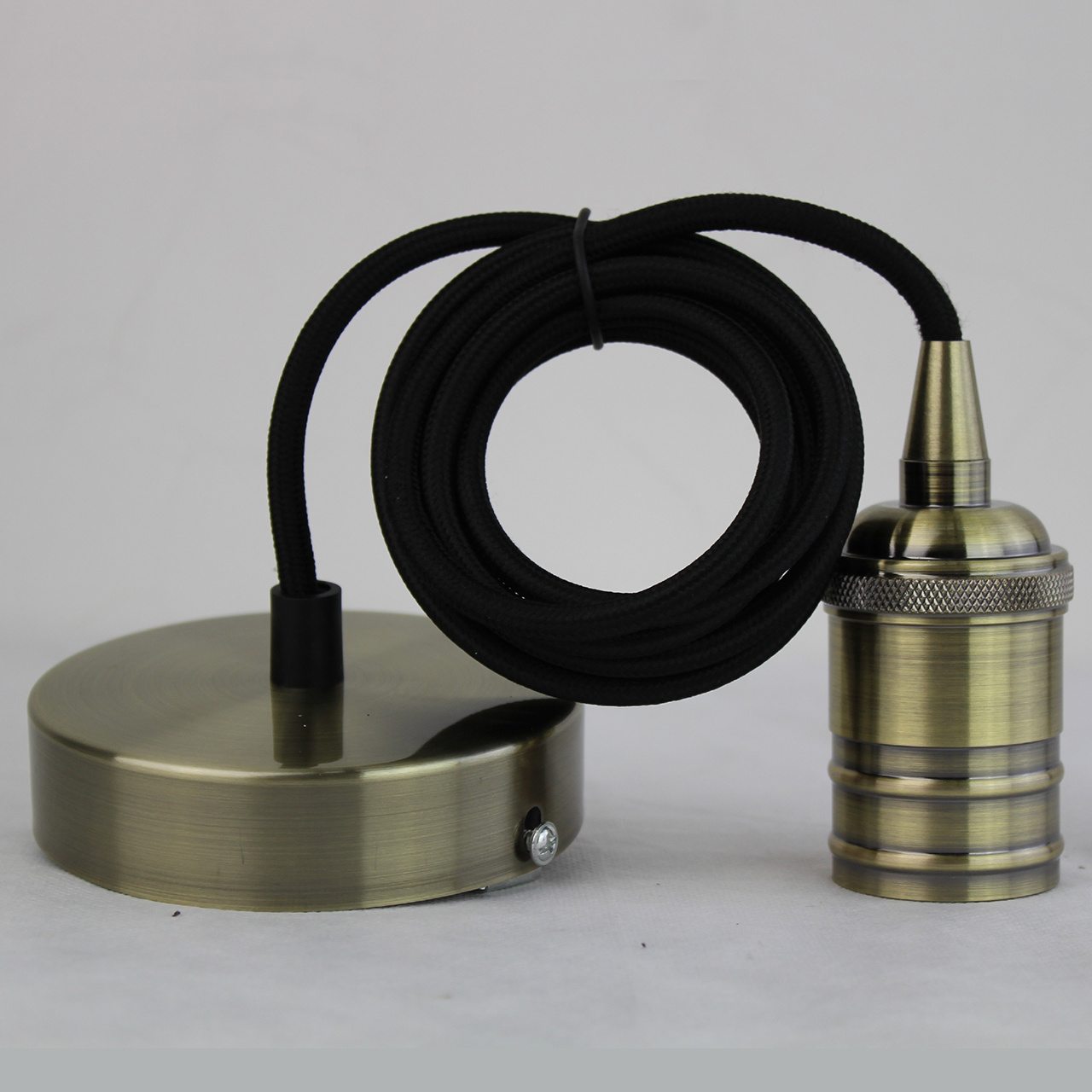 Ретро патрон с подвесом E27 Бронза Sun Lumen 056-649