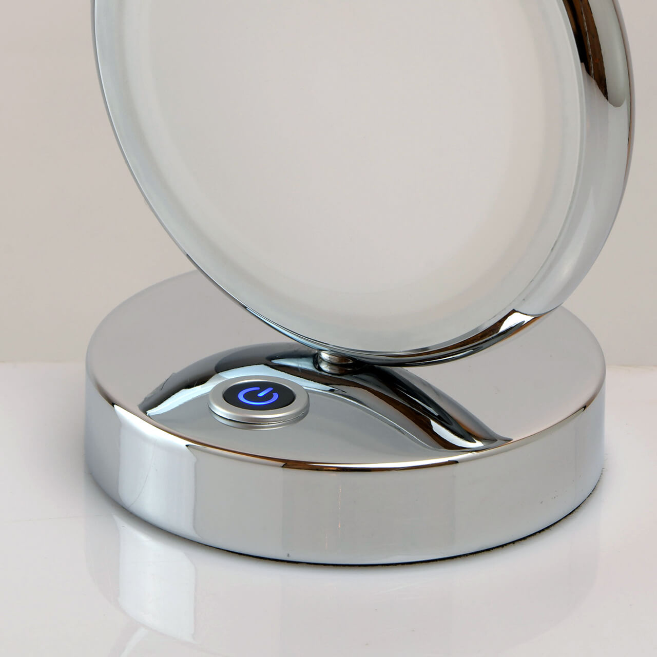 Настольная лампа De Markt Эрида 2 706030701