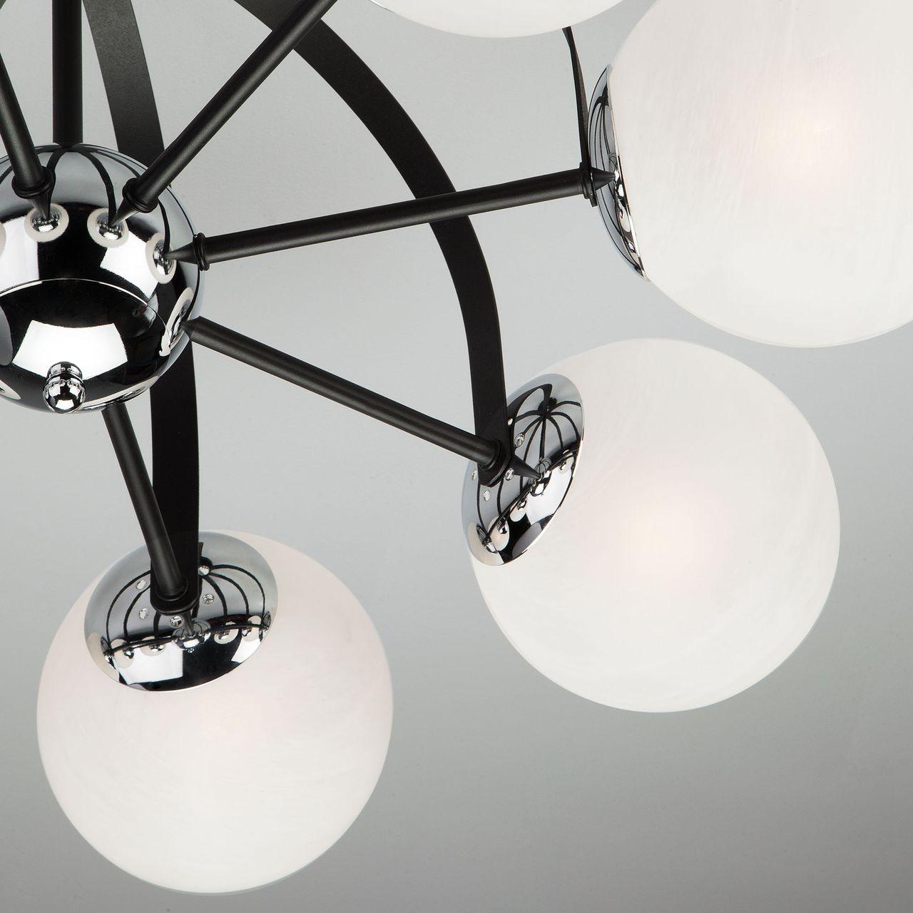 Потолочная люстра Eurosvet Globe 70082/8 хром/черный