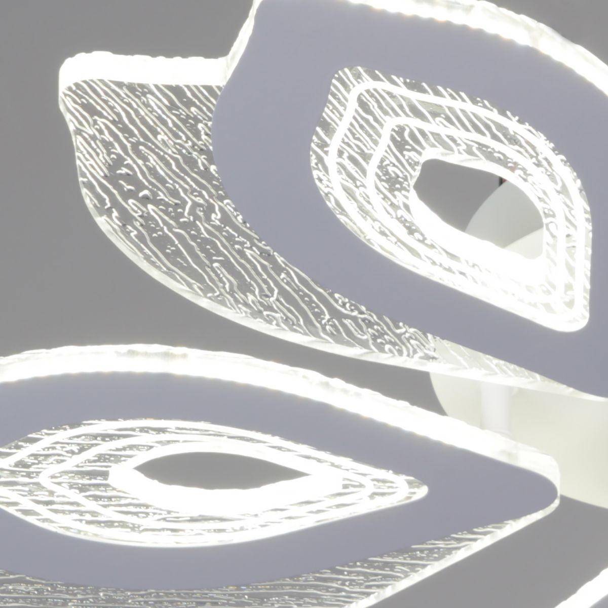 Потолочная люстра Reluce 55066-0.3-05