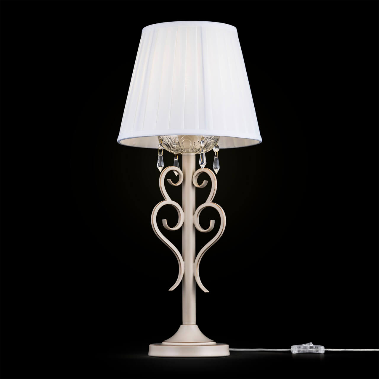 Настольная лампа Maytoni Triumph ARM288-22-G