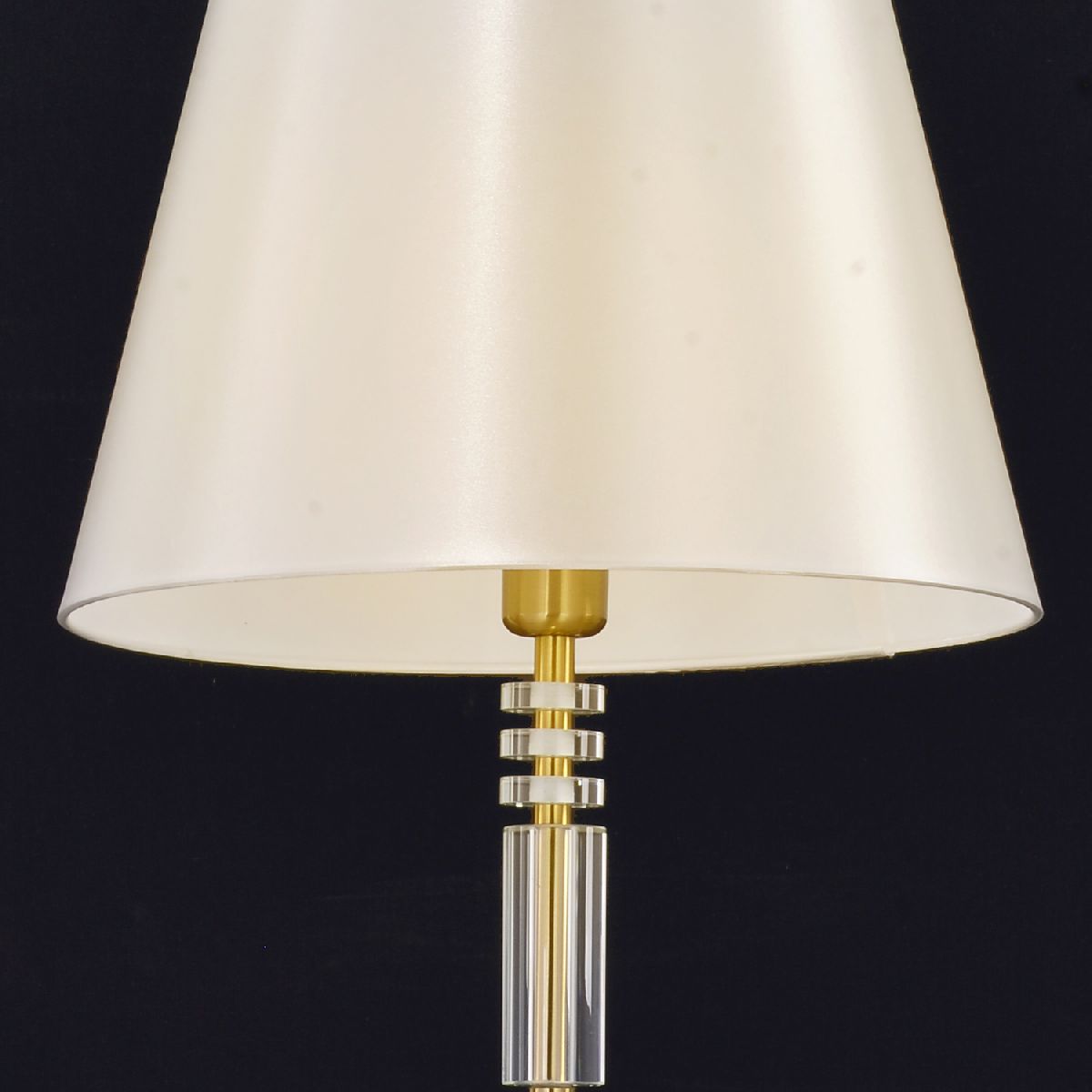 Торшер Illumico IL5218-1FLS-24