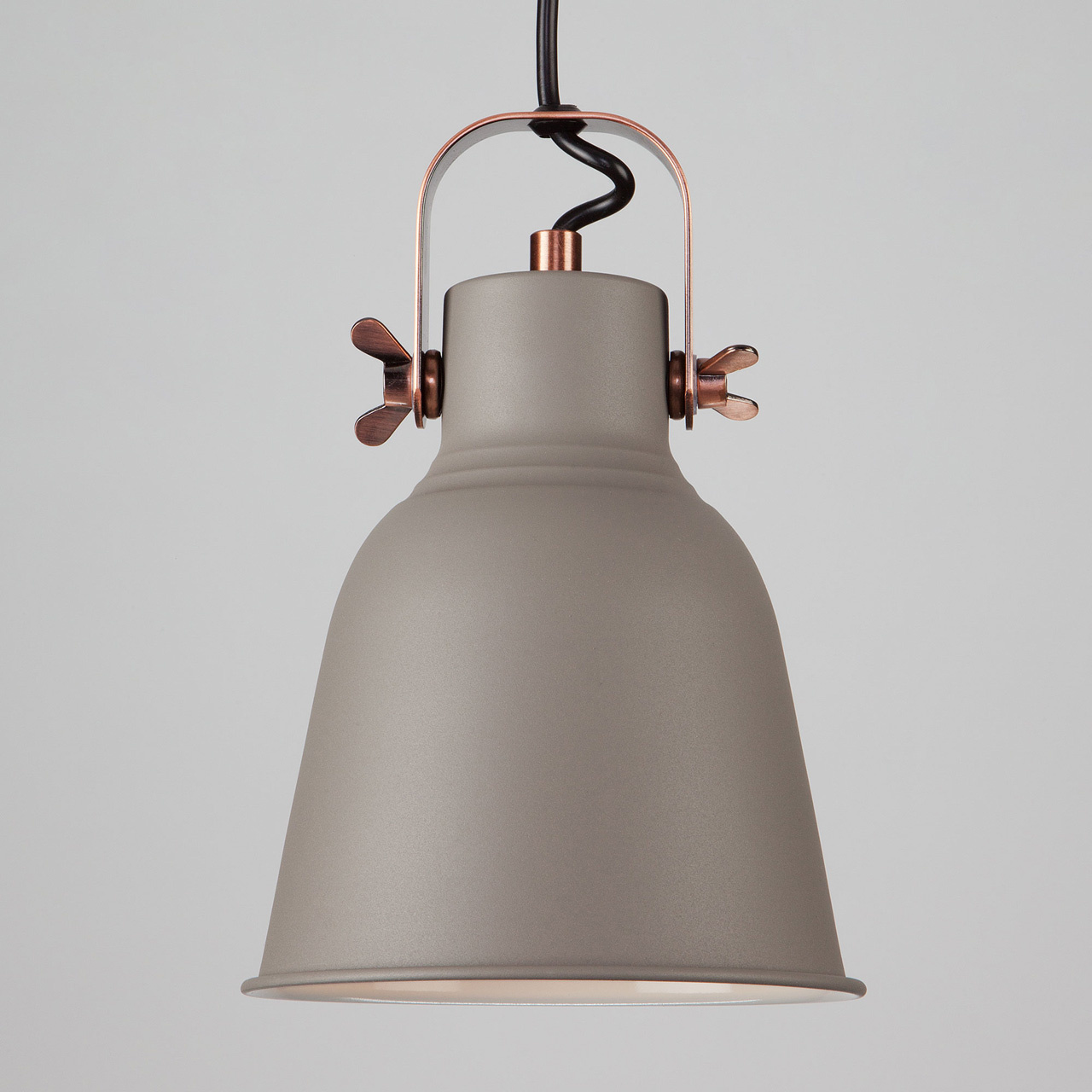 Подвесной светильник Eurosvet Projector 50083/1 серый