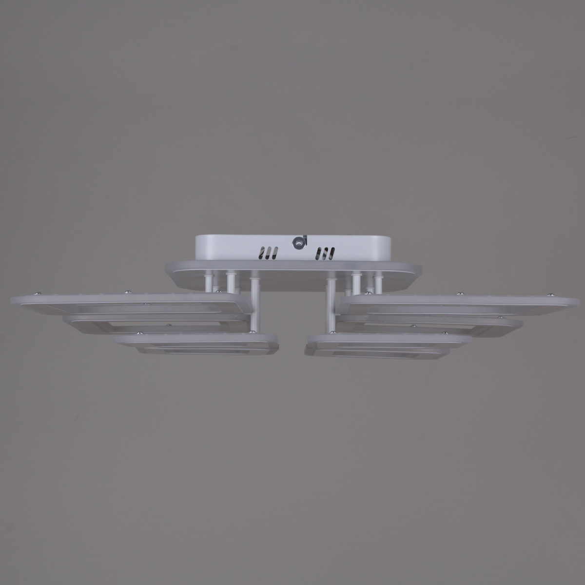 Потолочная люстра Reluce 20536-0.3-4+4+1A WT