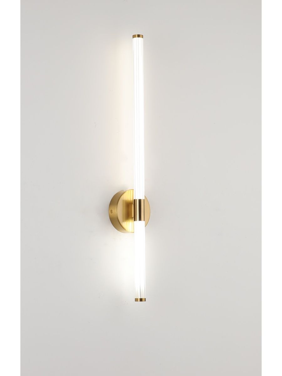 Настенный светильник Zortes Dora ZRS.30514.18