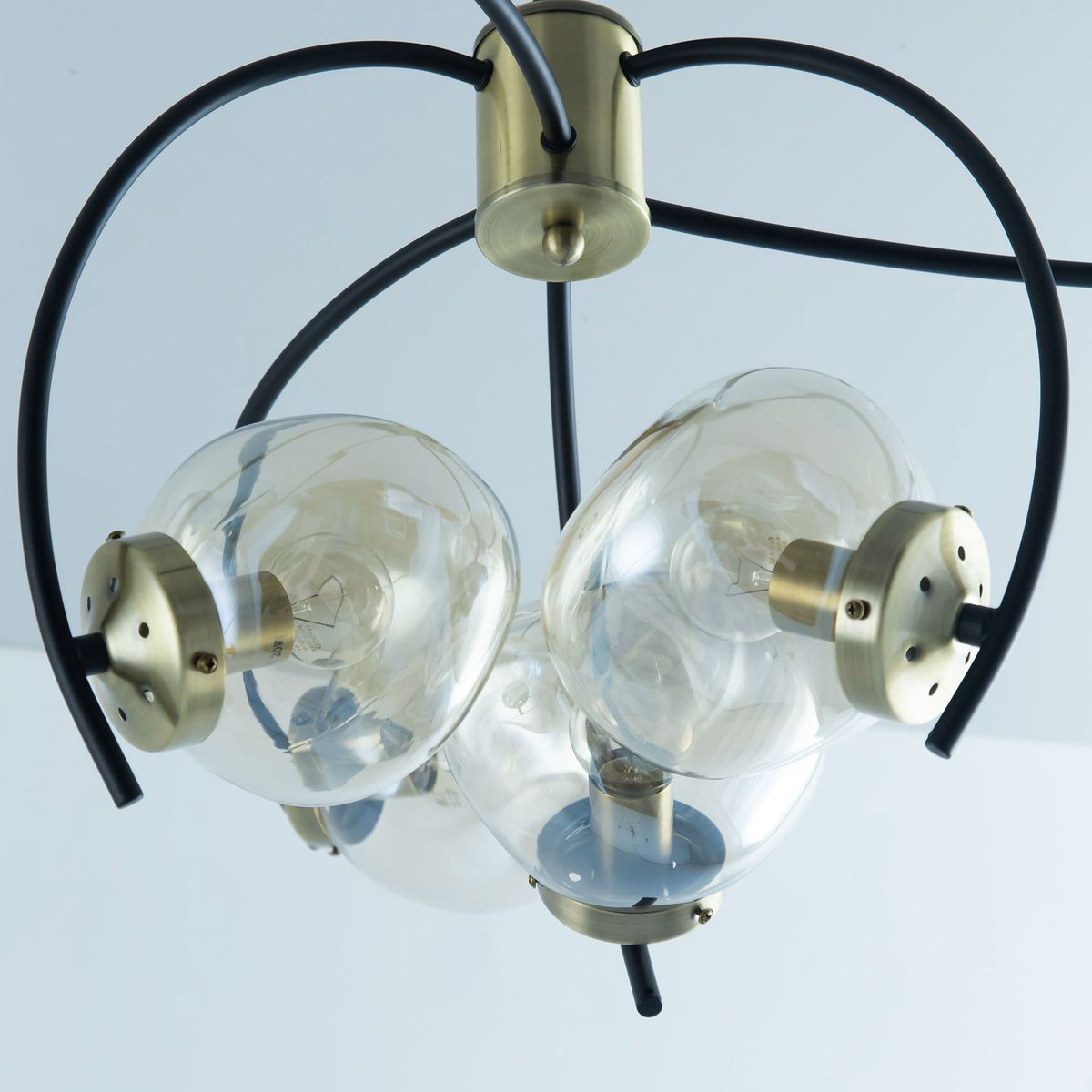 Люстра на штанге Citilux Фабула CL110165