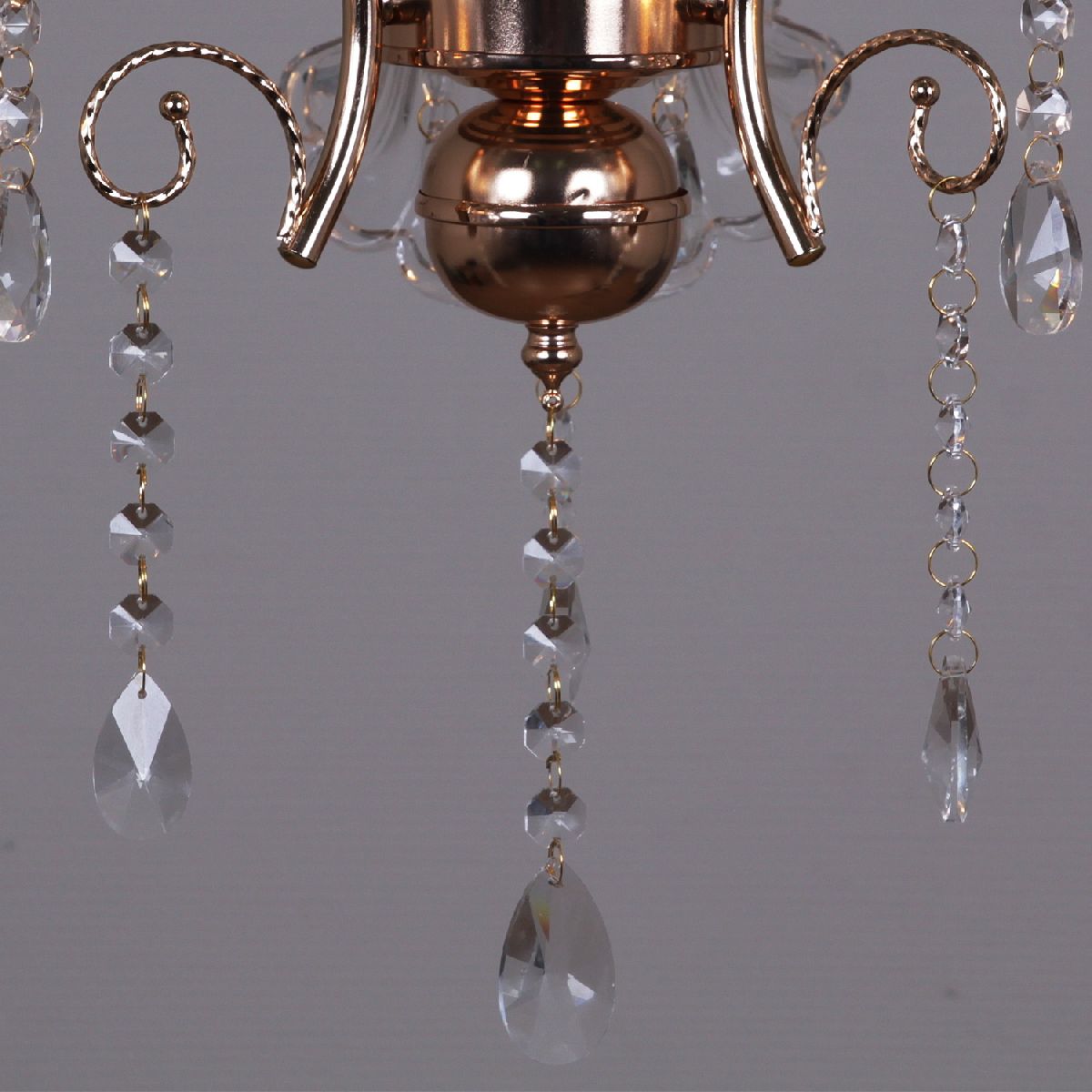 Подвесная люстра Reluce 02348-0.4-03 FGD+CL