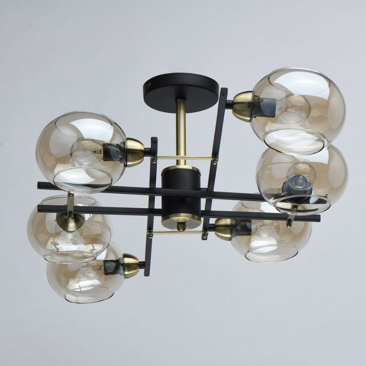 Люстра на штанге DeMarkt 605013806 в Москве