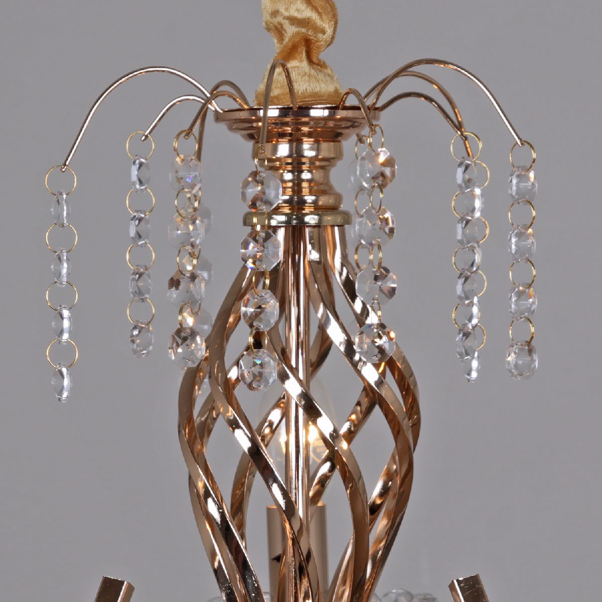 Подвесная люстра Reluce 06315-0.4-03 FGD+CL