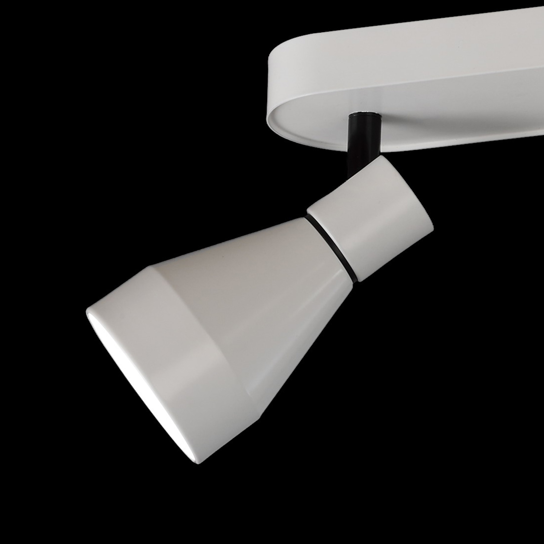 Спот Mantra Kos 5842