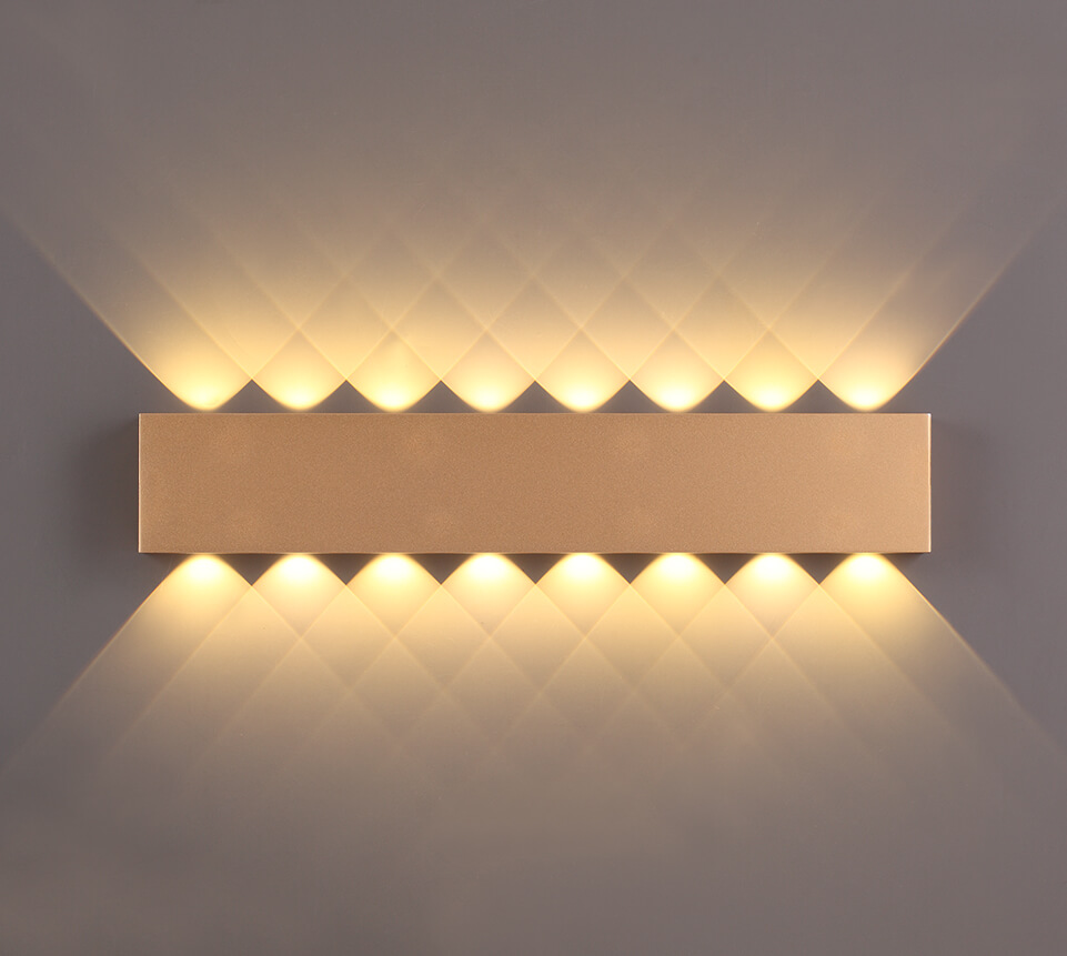 Настенный светодиодный светильник Odeon Light Magnum 3893/16WL