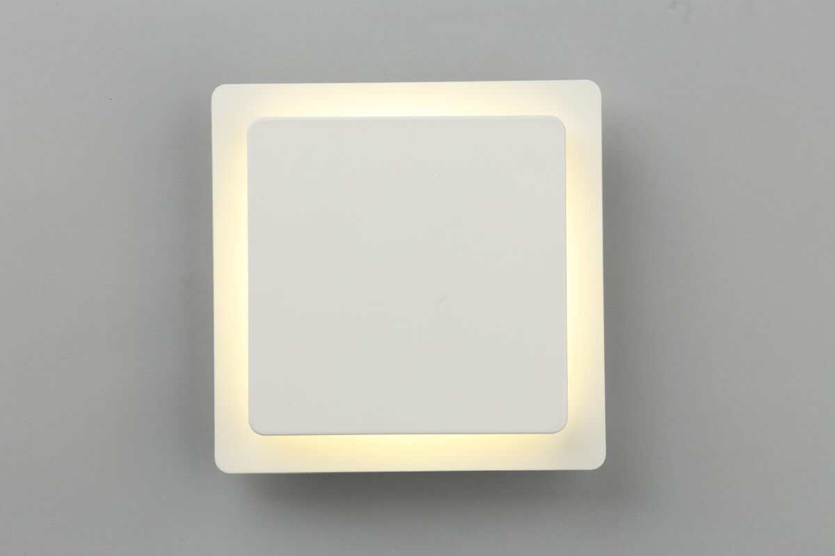 Настенный светодиодный светильник Omnilux Banbury OML-42611-10