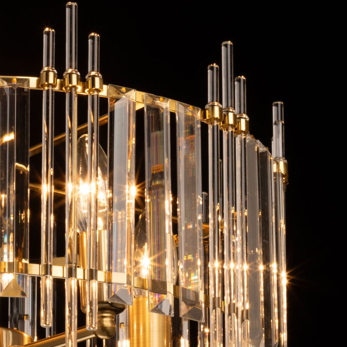 Подвесная люстра De Markt City Арман 462012105