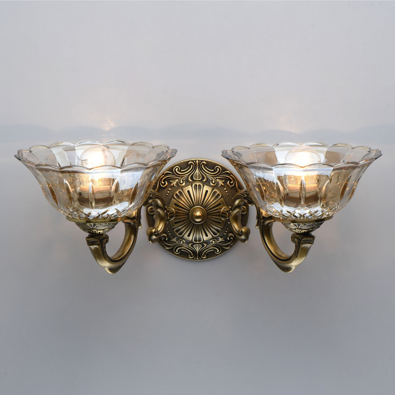 Бра Chiaro Паула 411023902