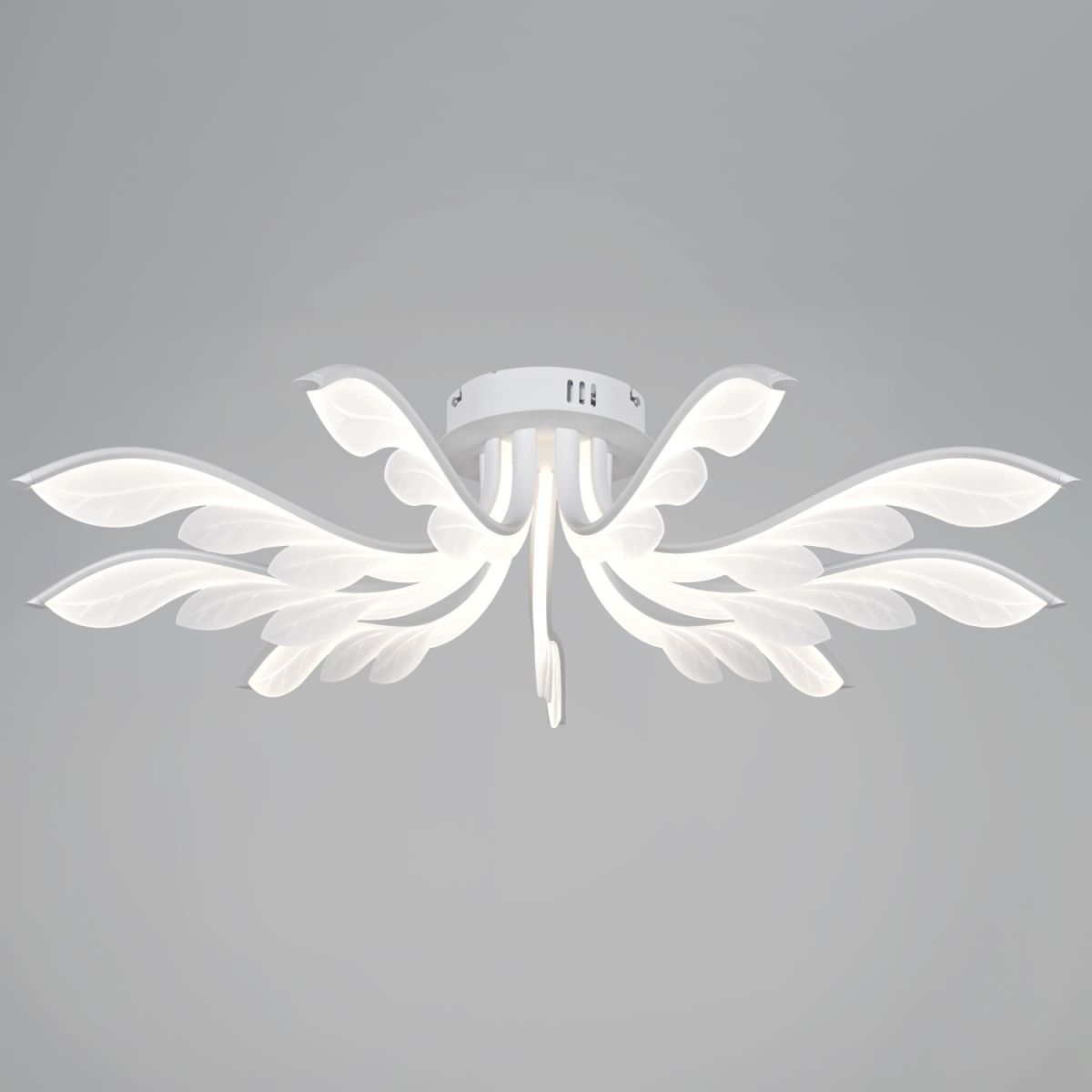 Потолочная люстра Reluce 14390-0.3-09L white