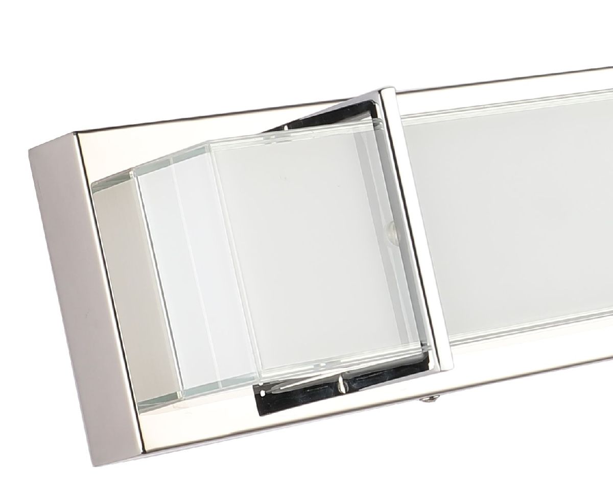 Настенный светильник Zortes Dollo ZRS.79501.18