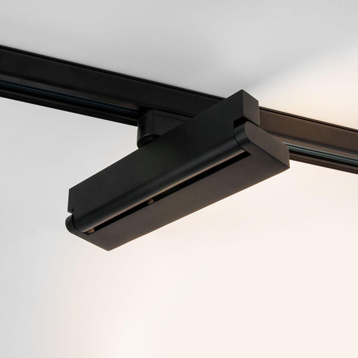 Трековый светильник Elektrostandard Arda 4690389181542 a057449