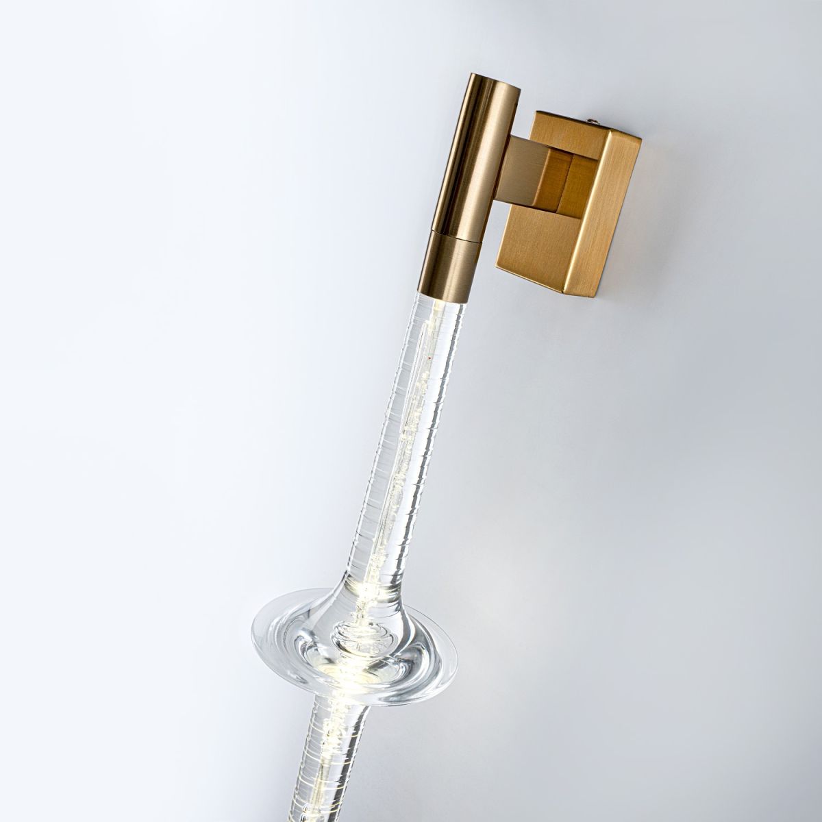 Настенный светильник Modelux ML.2550.02 BS