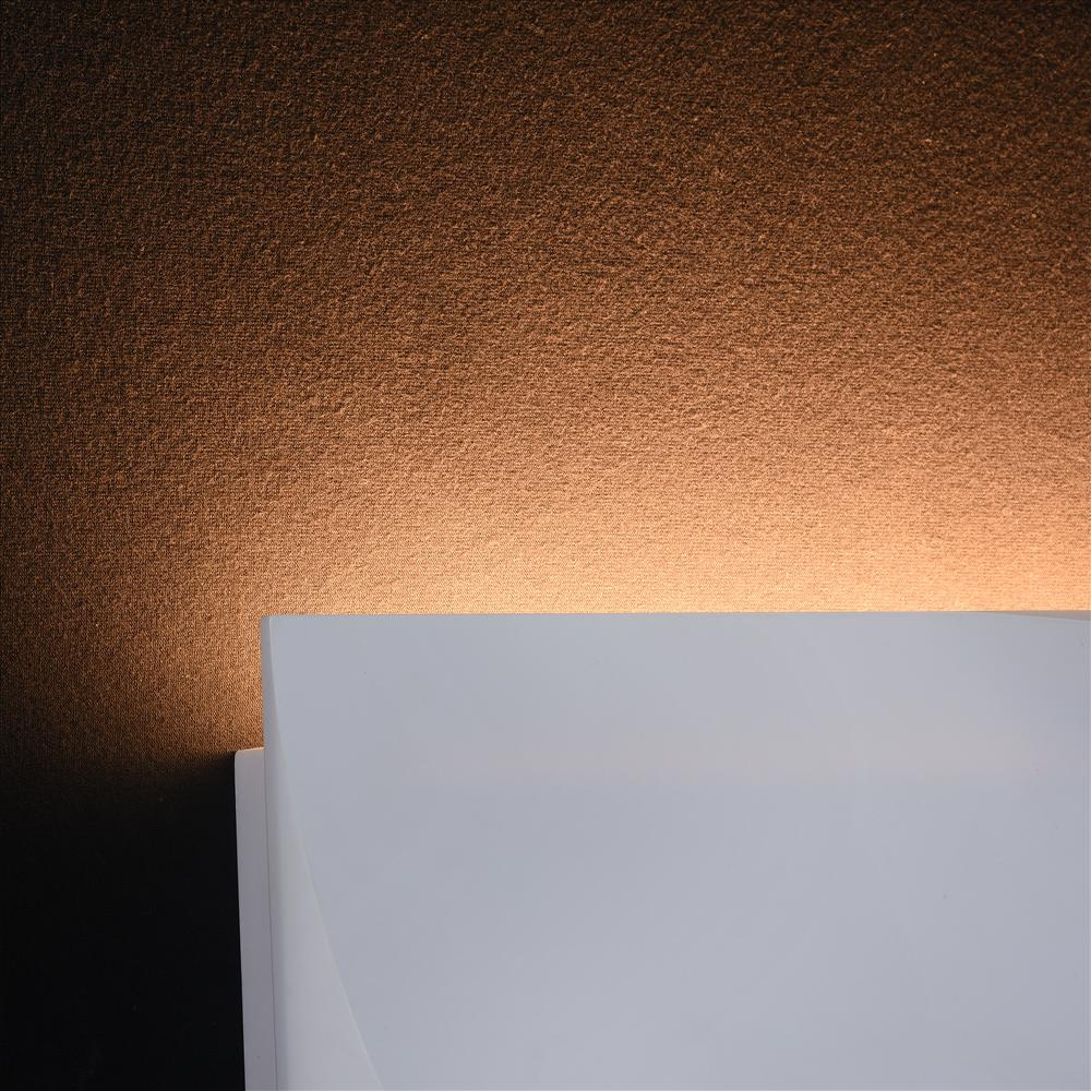 Настенный светодиодный светильник Maytoni Pero C198-WL-01-6W-W