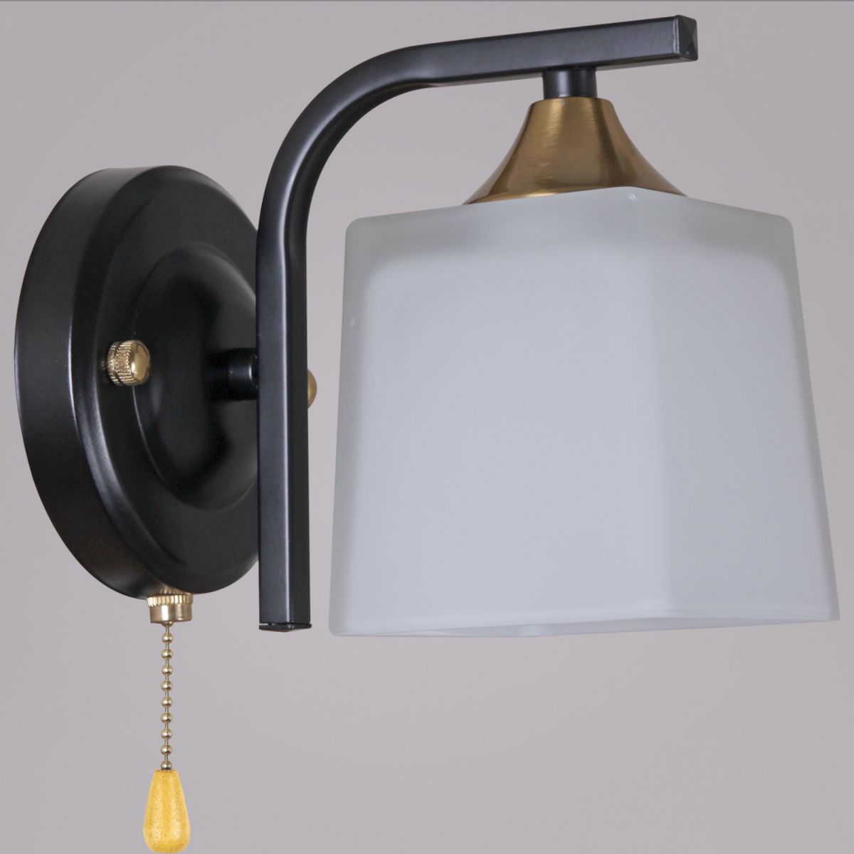 Бра Reluce 06668-0.2-01 BK+COP