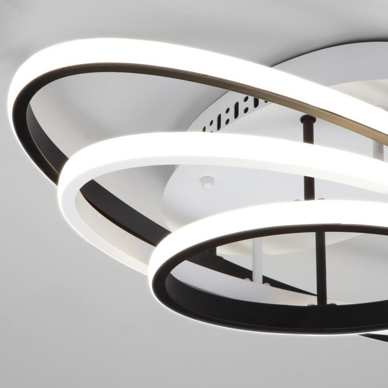 Потолочный светодиодный светильник Eurosvet Lauda 90237/3 белый/черный