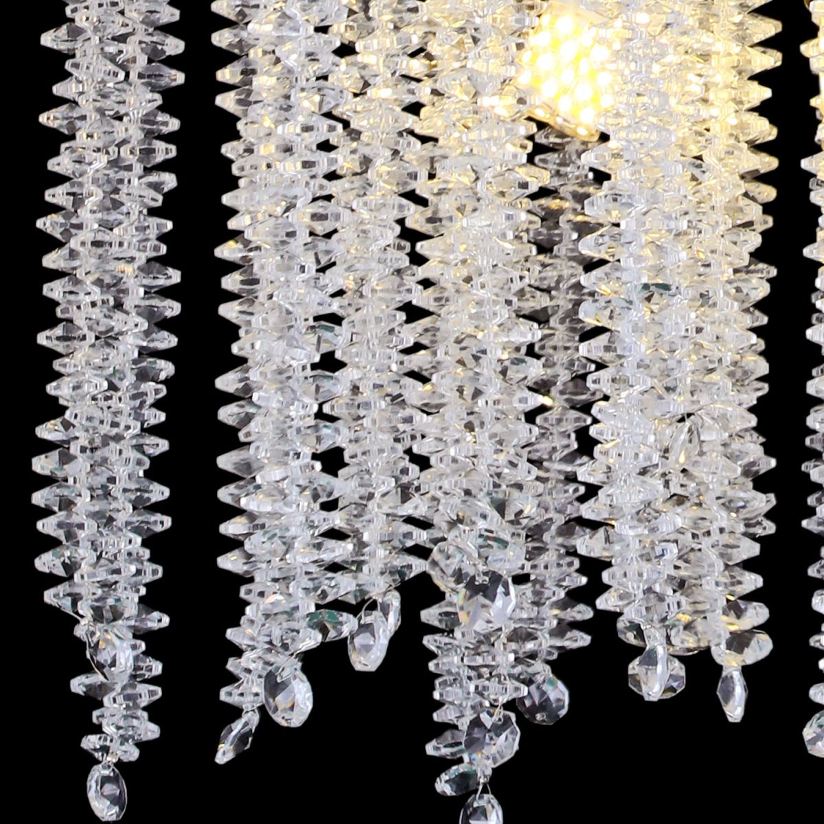 Потолочная люстра Reluce 01113-0.3-400 CH