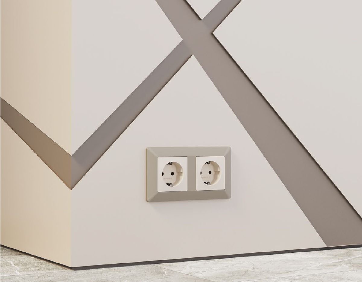 Рамка трехместная Ambrella Volt Line AF110363